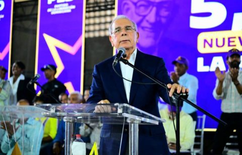 Danilo Medina: “El 80% de la población considera que el país va por el camino equivocado”.