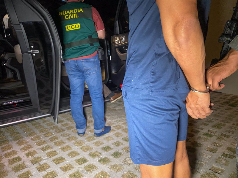 El detenido es vinculado a drogas y lavado de activos.
