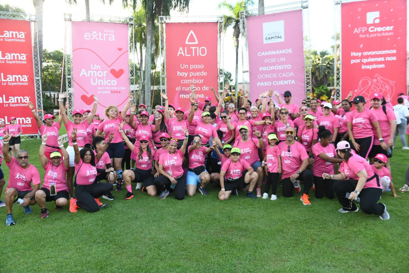 Familias se unen a los 5K contra el cáncer.