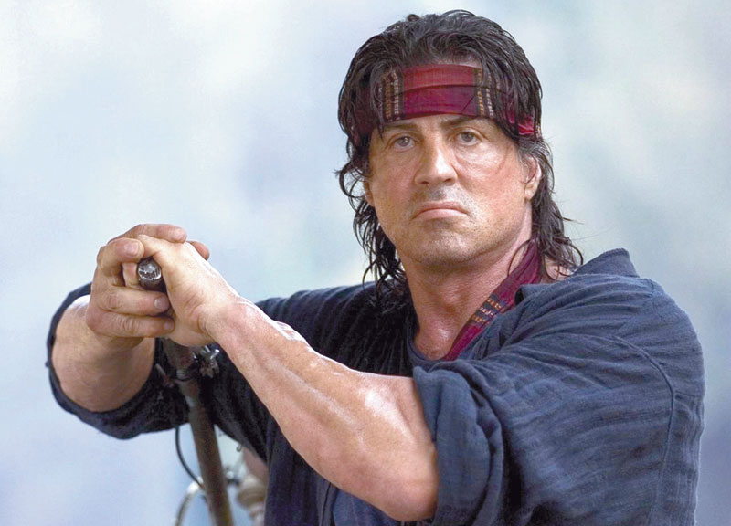 Premio) Stallone fue nominado al Óscar como mejor actor y mejor guión por “Rocky” (1976).