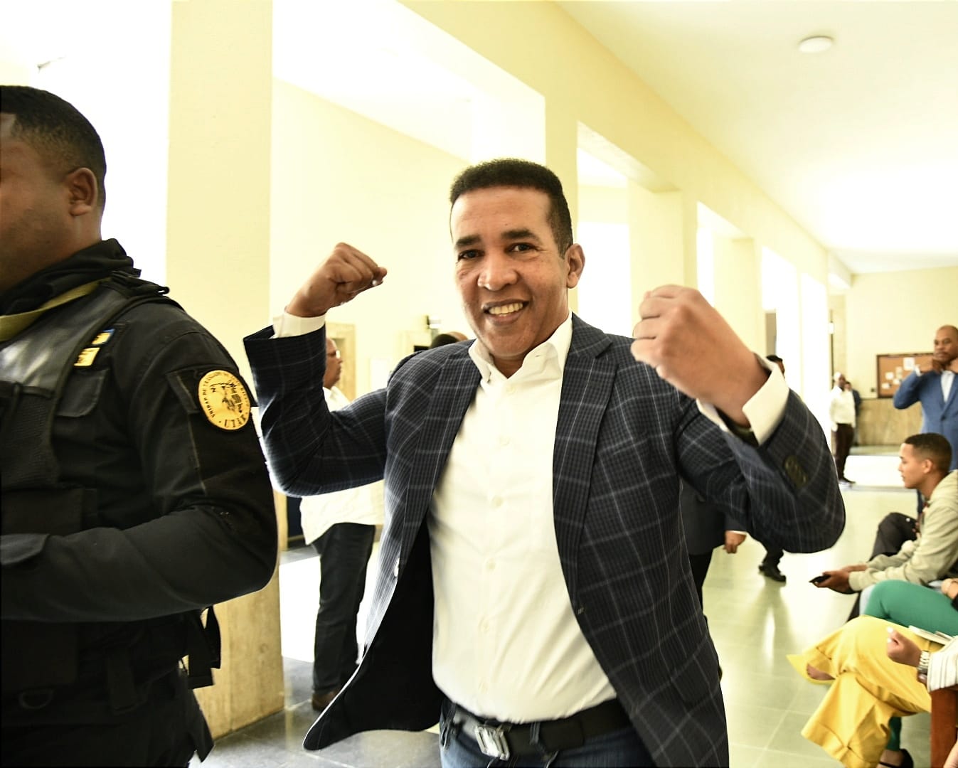 General Julio Camilo de los Santos Viola a su llegada a la audiencia en el caso Coral 5g