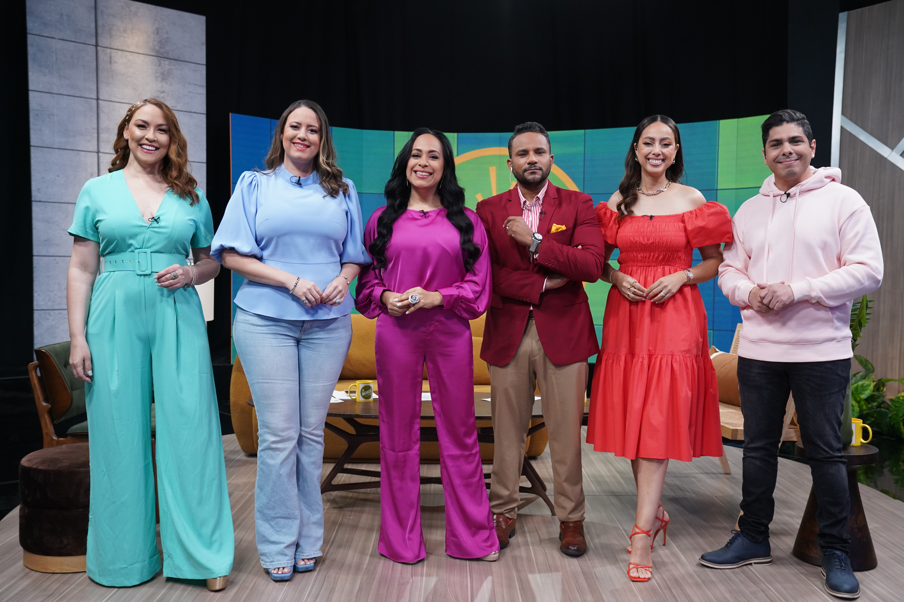 Magnolia Kasse, Denisse Larrauri, Diana Filpo, Alex Santiago, Martha Cabral y Samir Saba