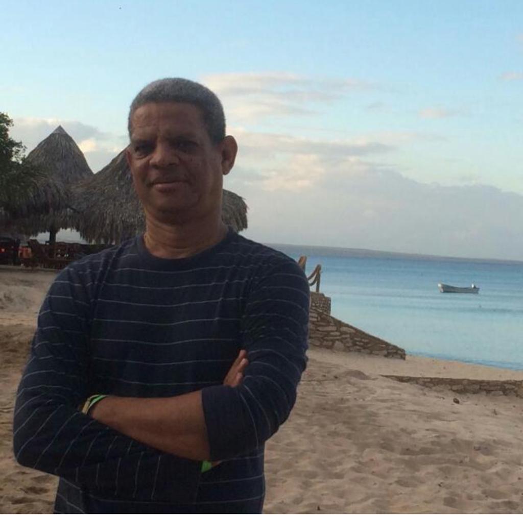 Carlos Rodriiguez es investigador, especialista en peces
