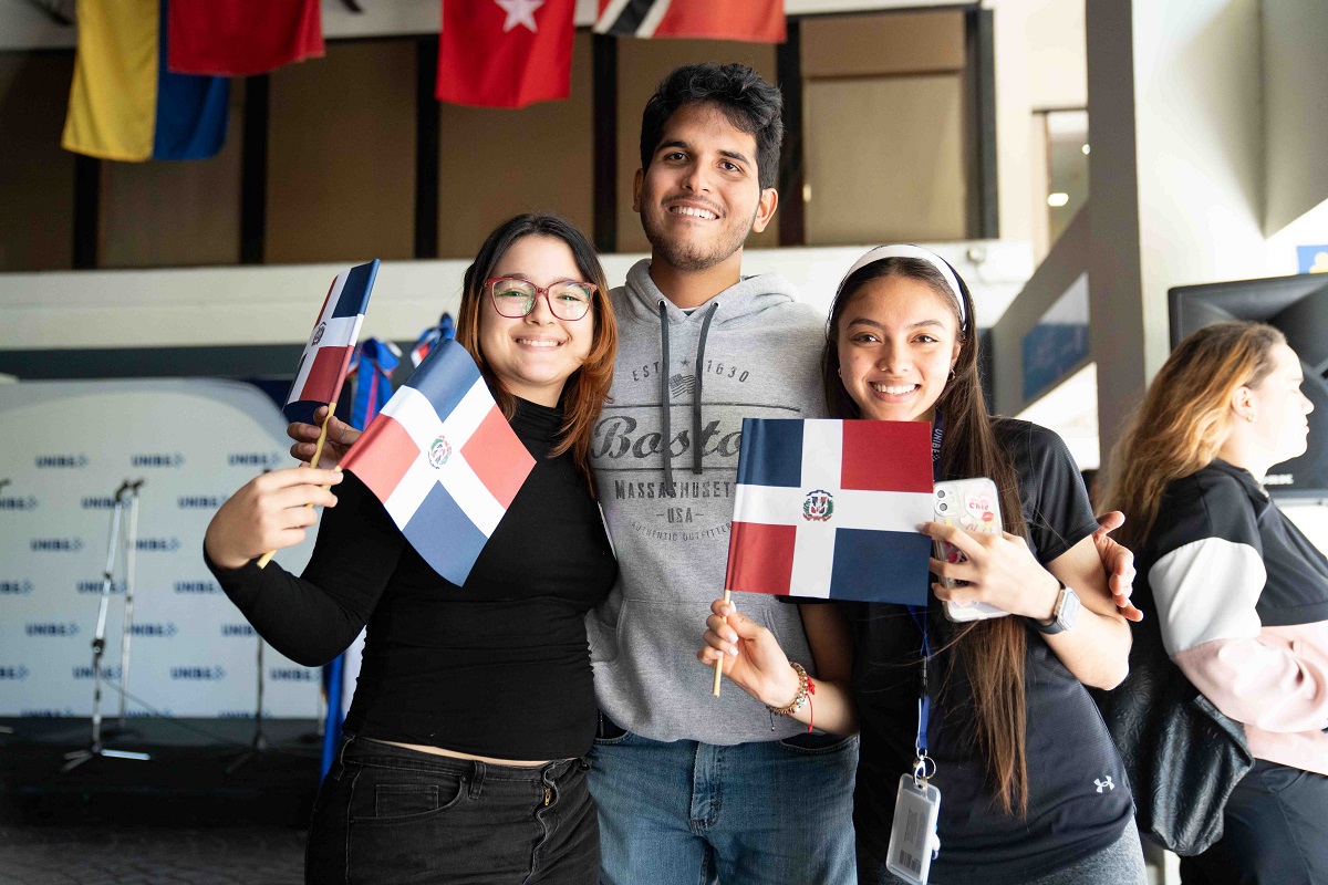 Educación patria en la universidad: promoviendo el sentido de ...