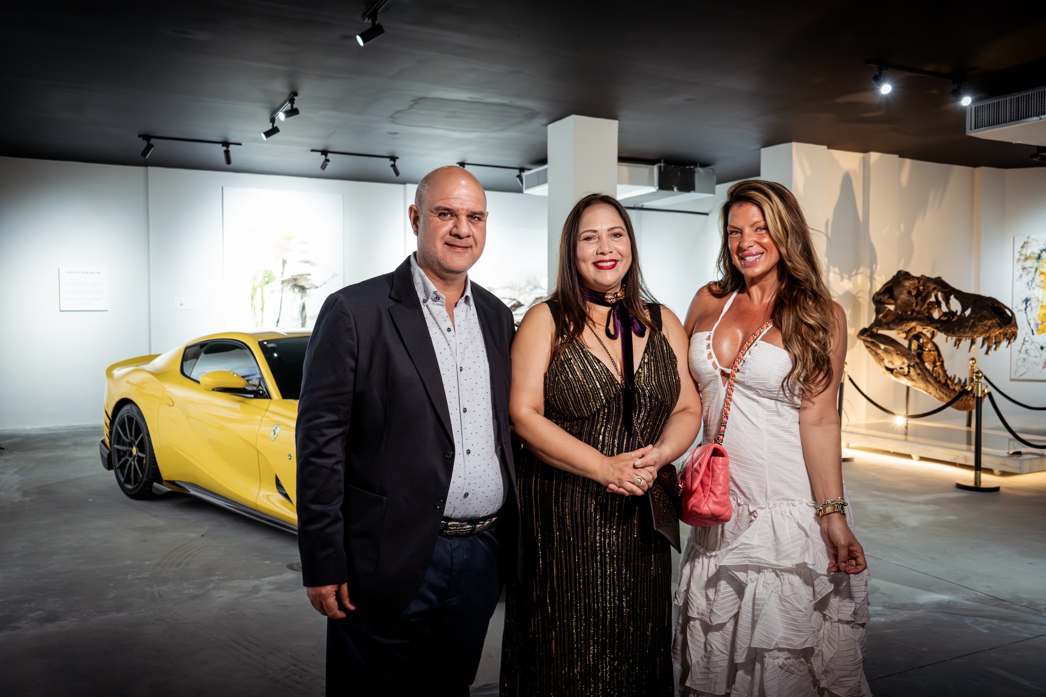 Jorge Hach, Noribel Medina de Hach y Dayana Mariotti.