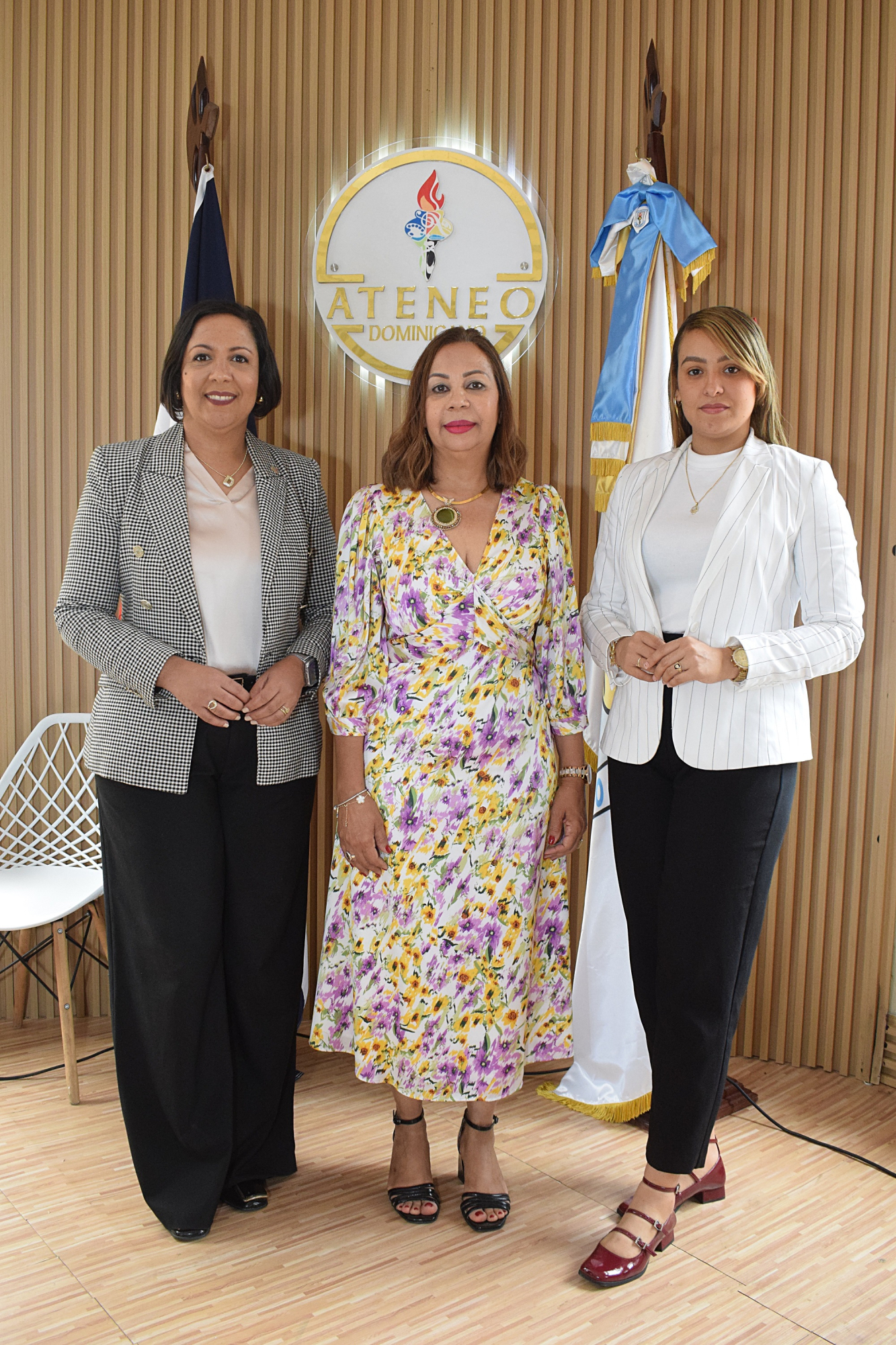 Digna Paulino, Betty Vargas y Yanny Tineo.