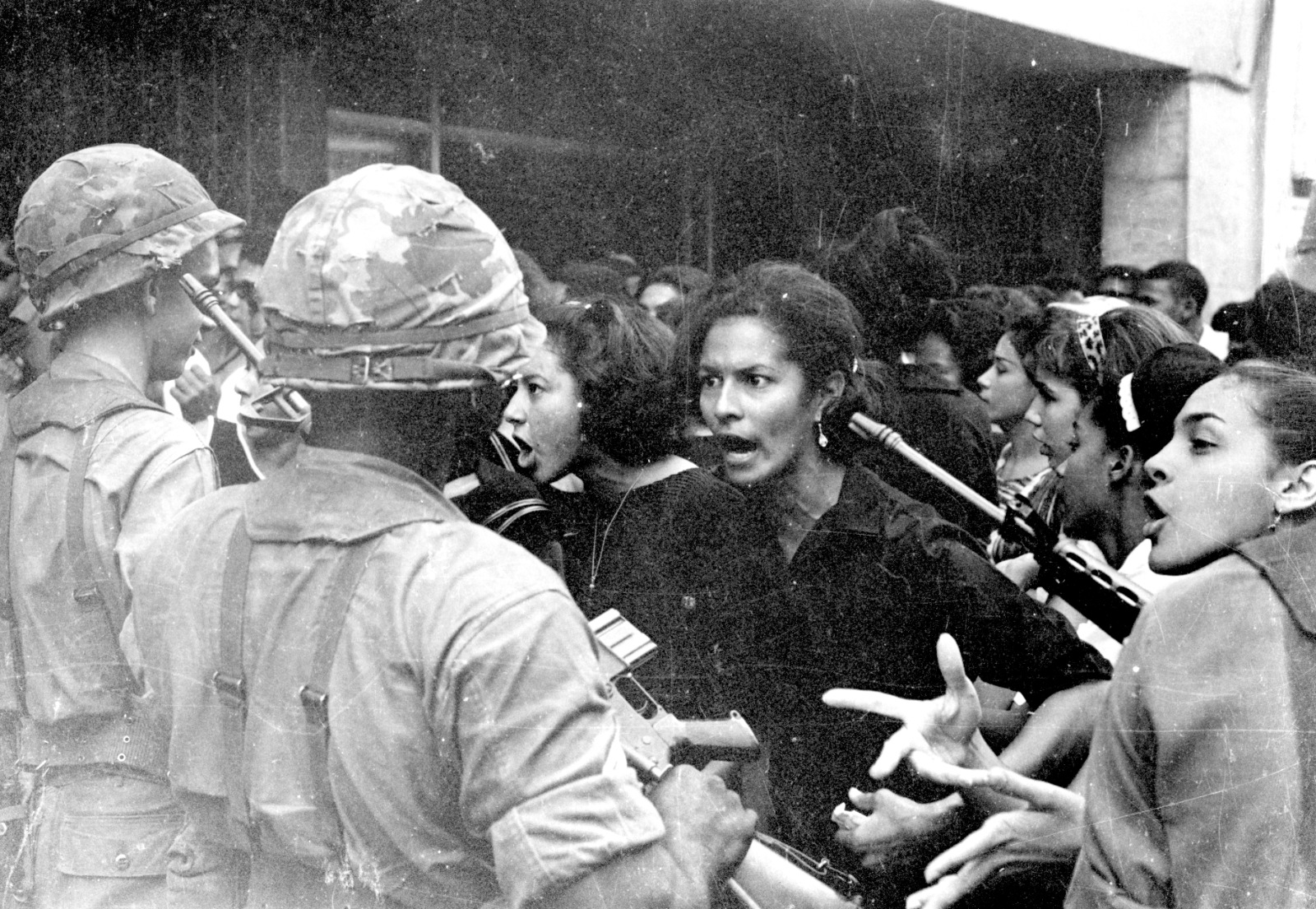Mujeres tuvieron un rol activo en la Guerra de Abril de 1965