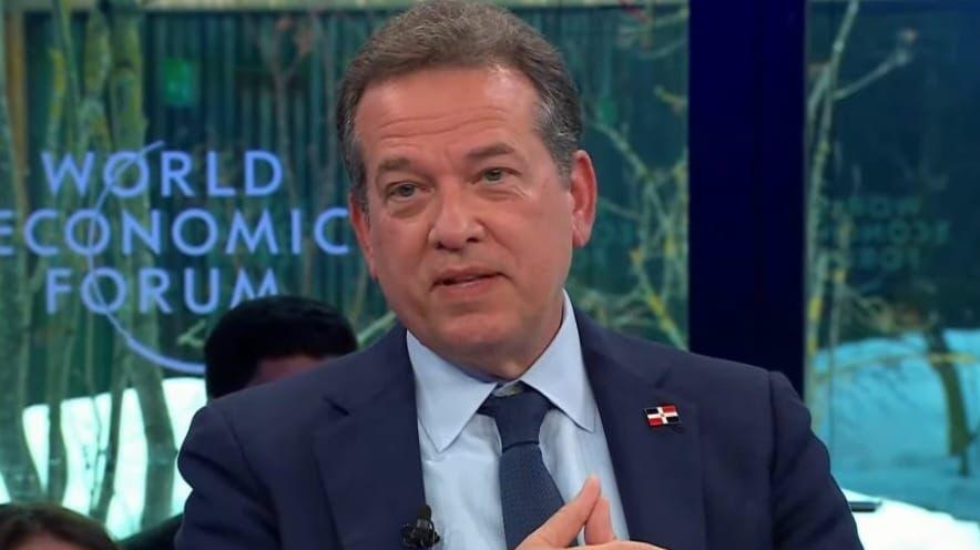 Víctor-Ito-Bisonó.