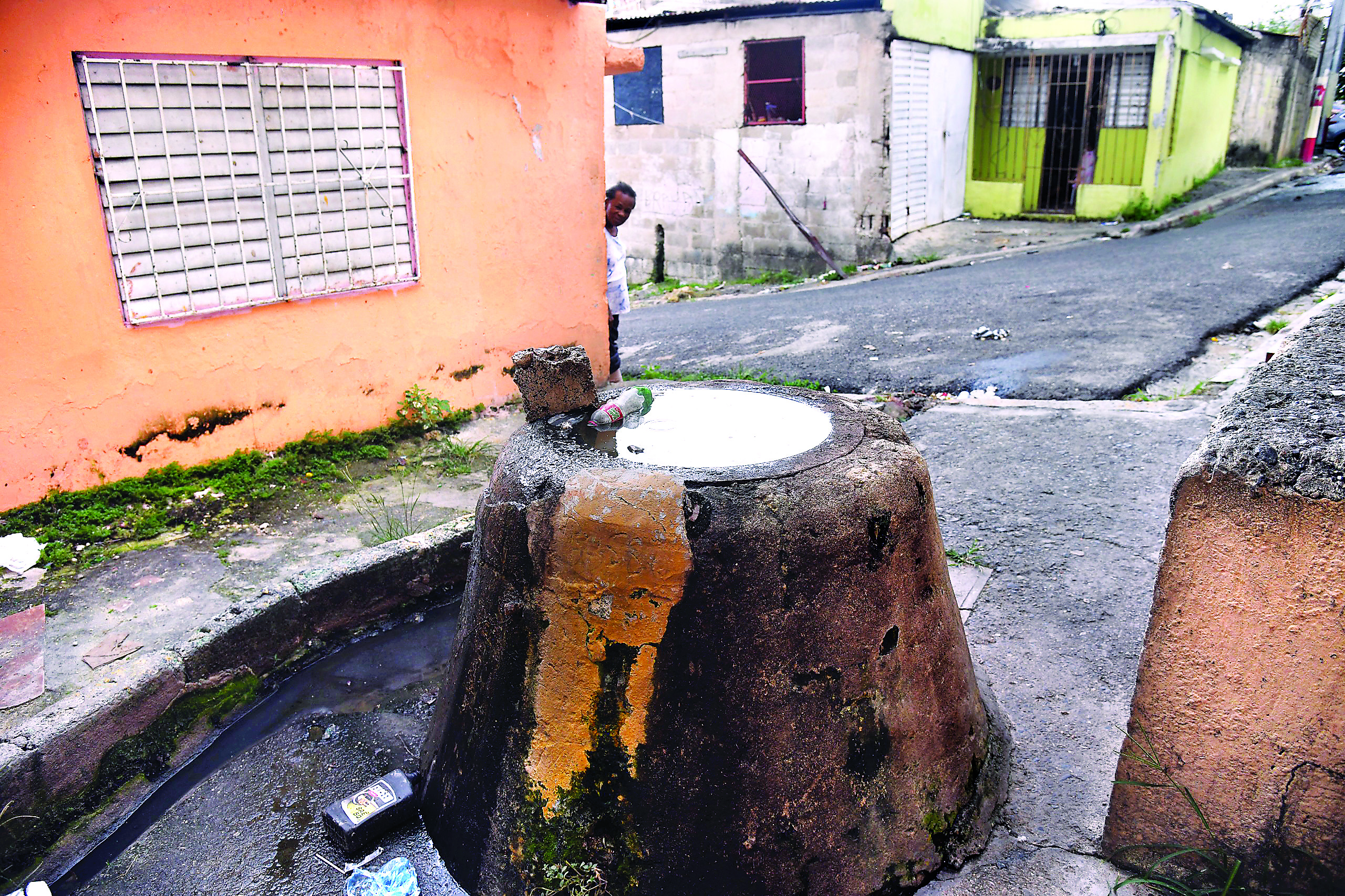Los Guandules, amenazado de crisis sanitaria por cloaca