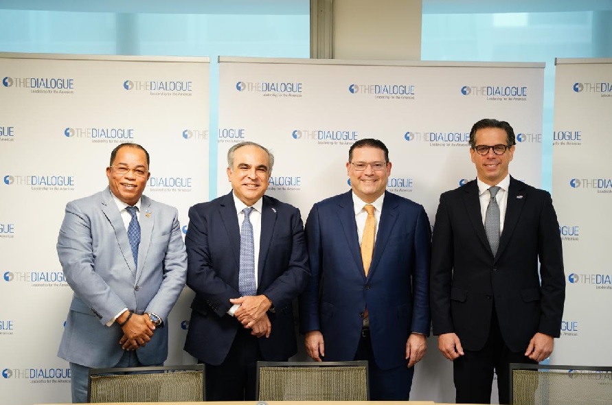 Catalino Correpay Hicino, John Celso Marranzini, Yayo Sanzon Lovaton y Cesar Dargam.