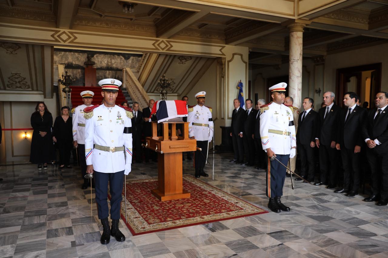 Restos de Juancito Rodríguez en el homenaje