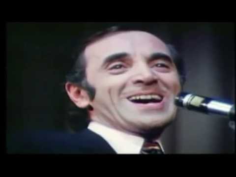 Charles Aznavour (París, Francia, 22 de mayo de 1924), nacido con el nombre de Shahnourh Varinag Aznavourian (Շահնուր Վաղինակ Ազնավուրյան) es un cantante, compositor y actor francés de origen armenio, considerado en todo el mundo como «el embajador de la canción francesa». Aún activo a los 92 años de edad, es uno de los cantantes franceses más populares y de carrera más extensa en la historia de la música universal, y el más conocido internacionalmente; ha vendido más de 100 millones de discos. Aznavour es conocido por críticos y admiradores con el apodo de «Charles Aznavoice». Se le atribuye la frase 