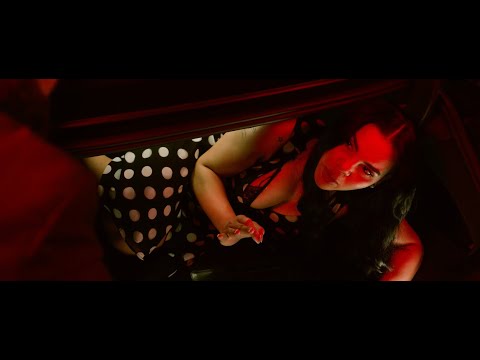 ¡Alerta! ¿Listo para desatar tu lado salvaje? Este ardiente San Valentín. Menos flores. Más sudor. Bougroup presenta, 05 de Febrero en todos los cines de la República Dominicana. Animales: ¿civilizados? ¿confundidos? ¿desesperados? ¡Salvajemente irresistibles!