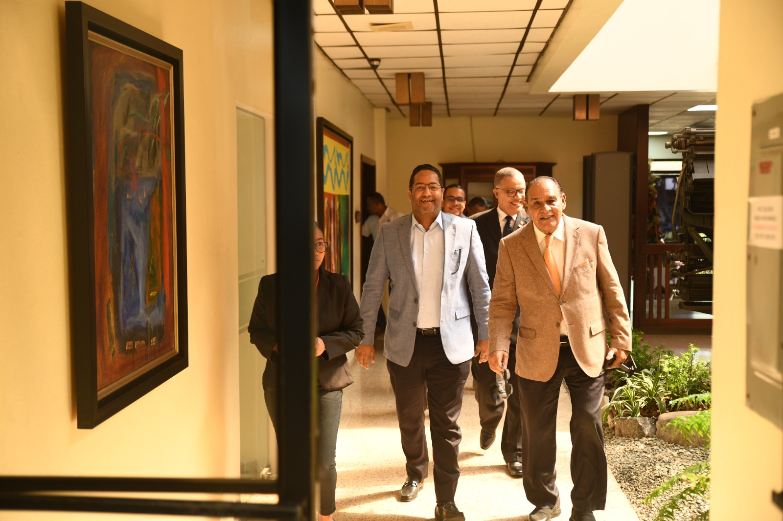 Recibimiento al equipo de Conadis que participó en el Desayuno del Listín.