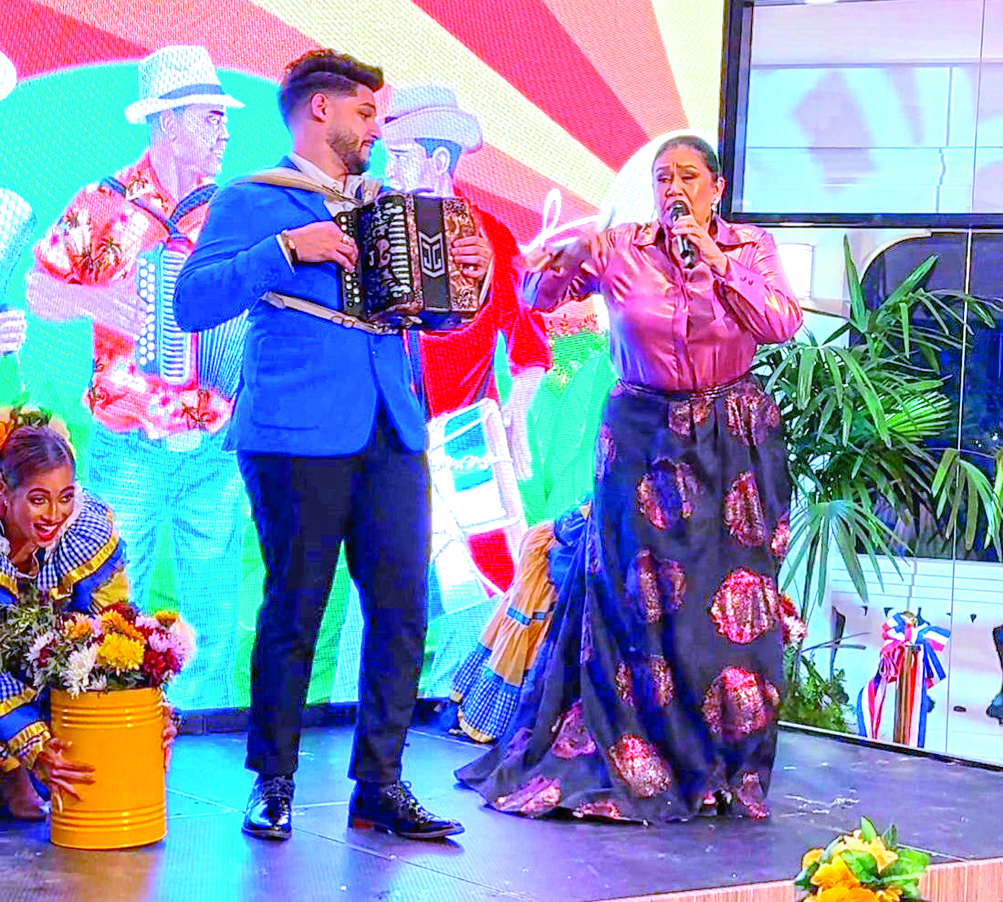 Maridalia Hernández fue parte del atractivo artístico de la gala de apertura del Centro Cultural Banreservas en Santiago de los Caballeros.