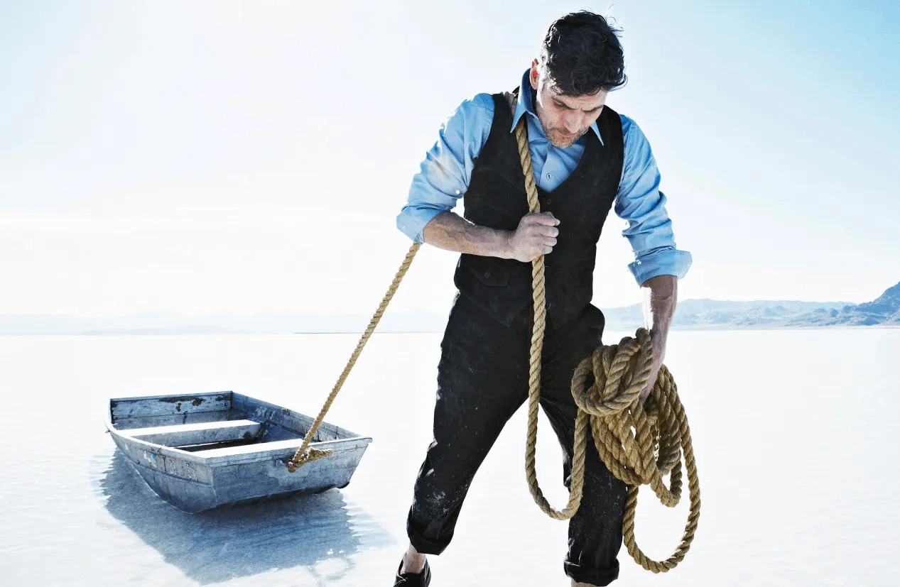 Para el filósofo y escritor polaco, Zygmunt Bauman (1925-2017), la felicidad no debe asociarse con la ausencia de conflictos, comodidad material y tranquilidad absoluta.