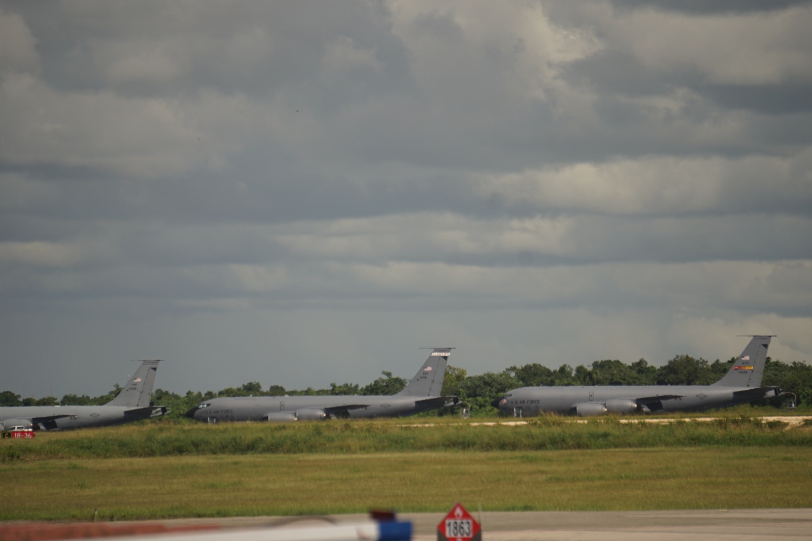 Las aeronaves de Estados Unidos estacionadas en el Aeropuerto Internacional Las Américas