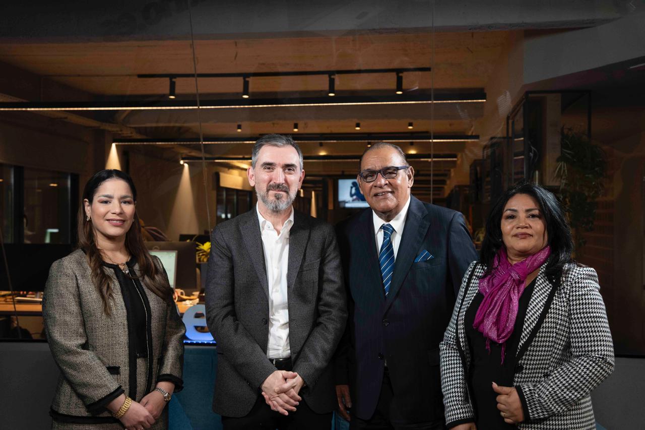 Patricia Franjul, Ignacio Escolar, Miguel Franjul y Wendy Santana de Franjul.