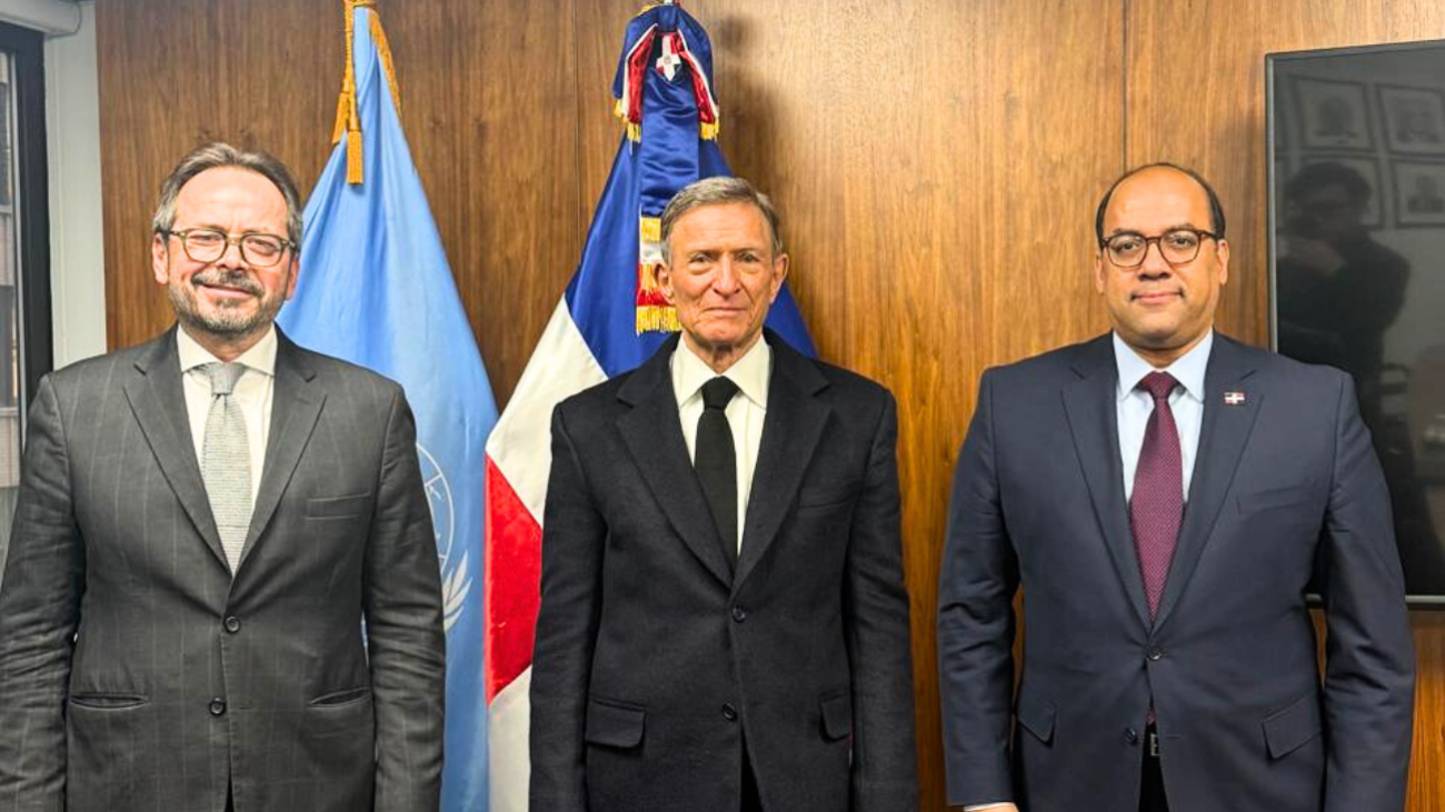 Jack Christofides, representante de GSF; Roberto Álvarez, Canciller de RD y Wellington Bencosme, representante permanente ante las Naciones Unidas.