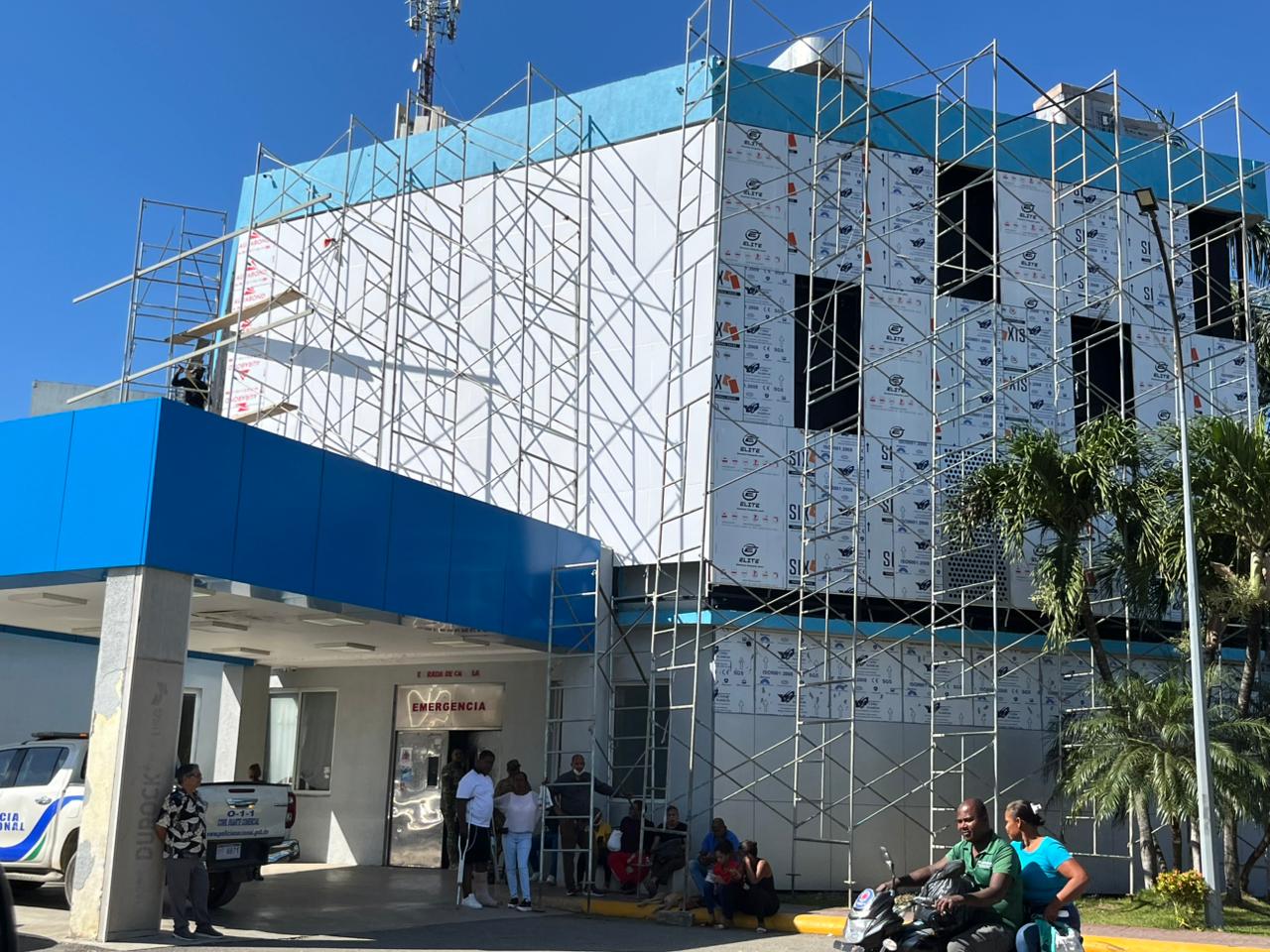 La infraestructura del hospital Vinicio Calventi, ubicado en Los Alcarrizos, se encuentra en proceso de remozamiento.