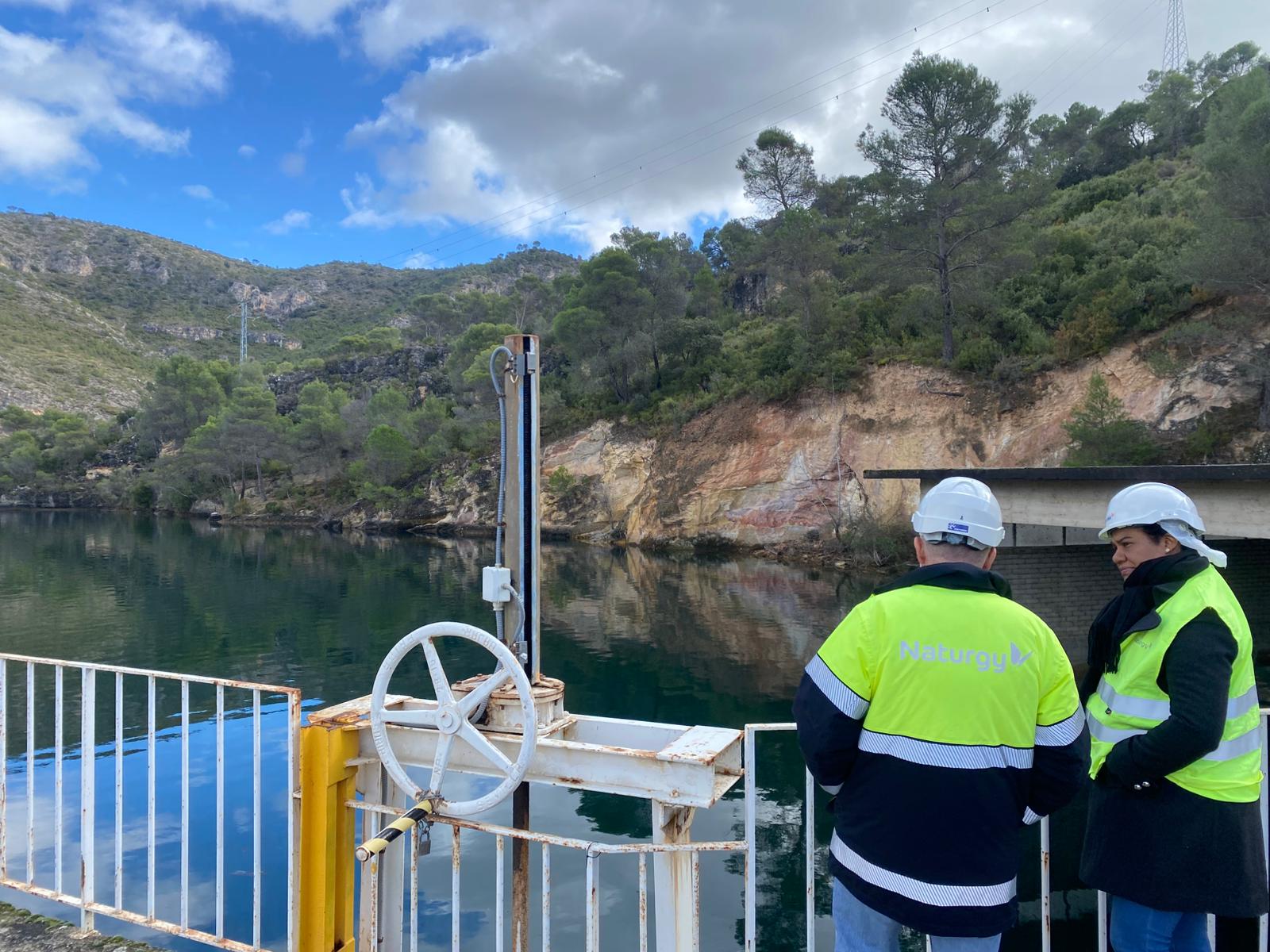 Visita al sistema de hidrobombeo Salto de Chira