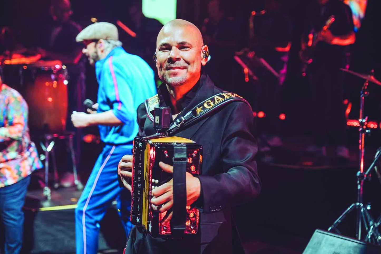 El Prodigio fue uno de los invitados de lujo de Juan Luis Guerra en el Estadio Cibao.