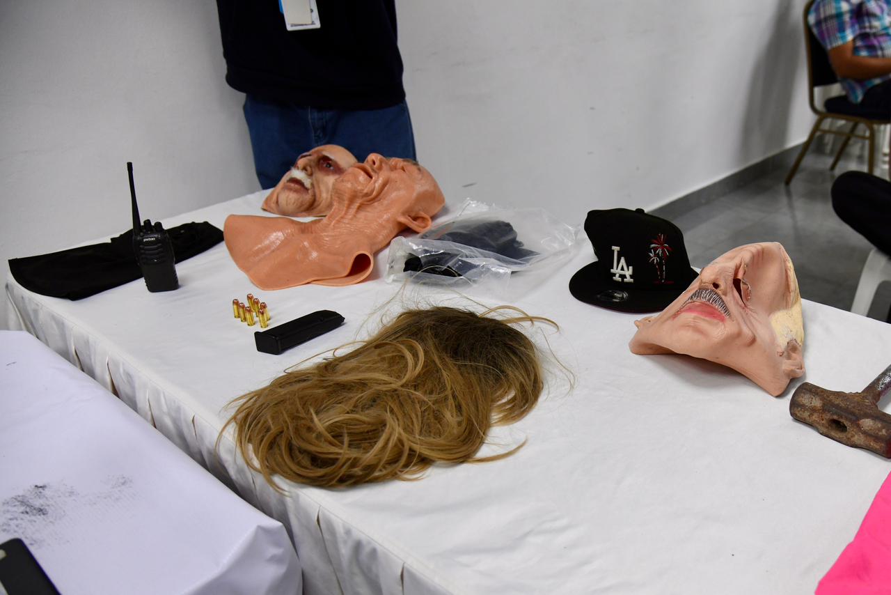 Otras evidencias del proceso de investigación del asalto.