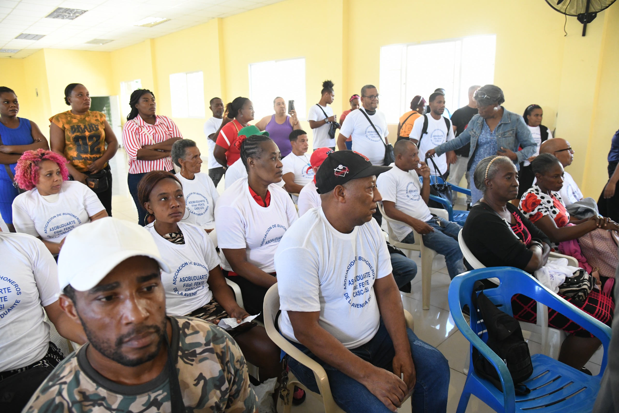 Buhoneros de la avenida Duarte.