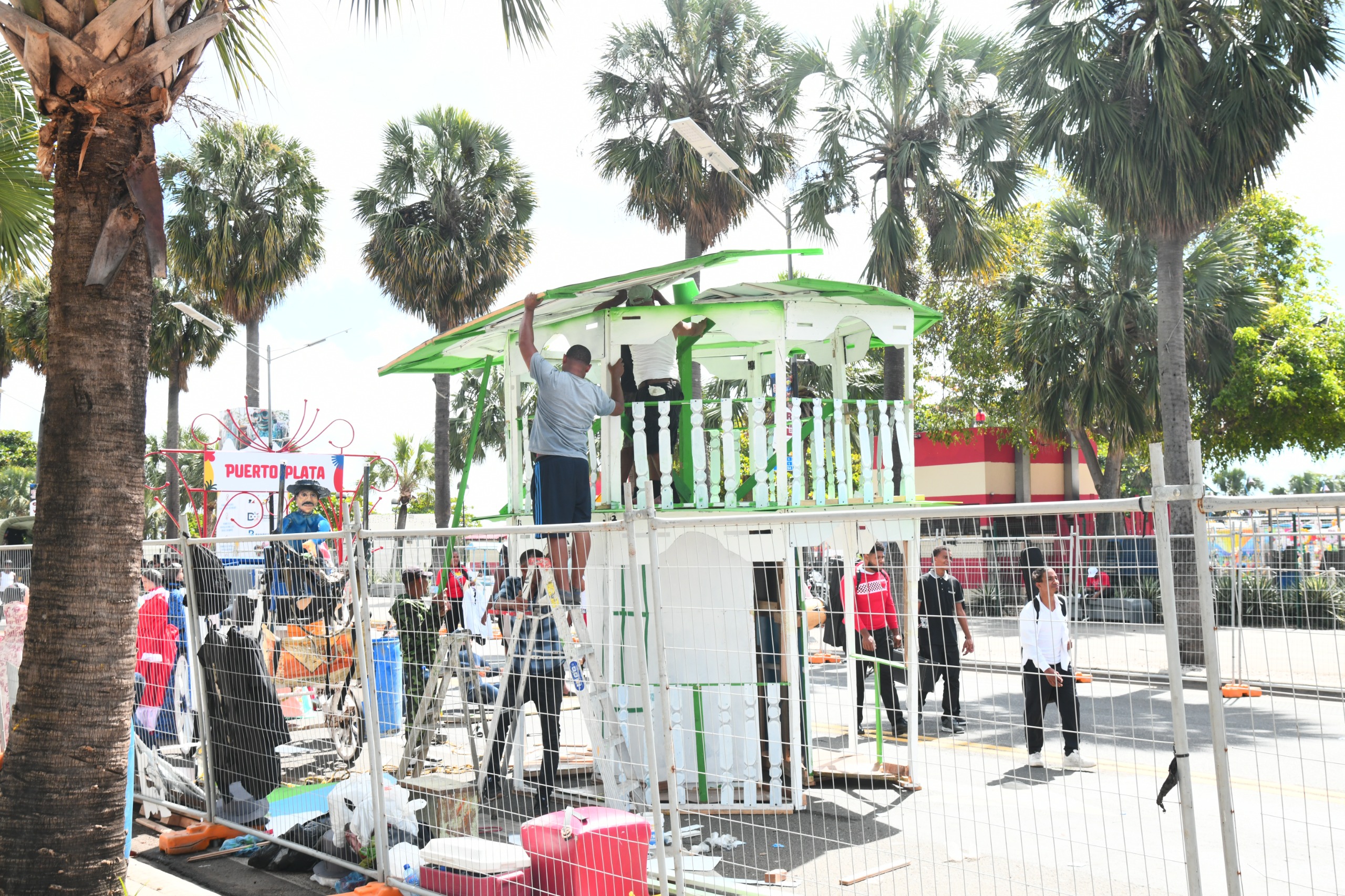 Montaje del Carnaval de la provincia Puerto Plata.