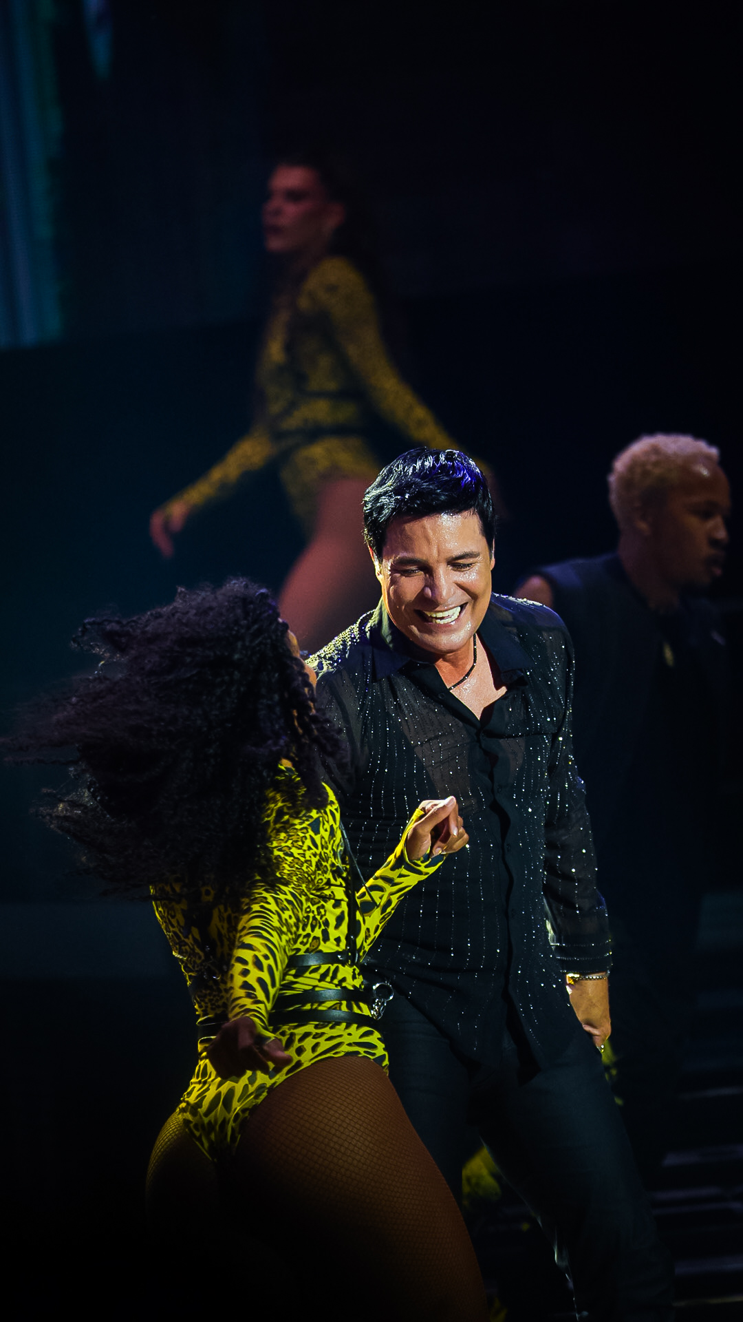 Chayanne la noche del sábado 11 de abril de 2026 en el Estadio Quisqueya de Santo Domingo como parte de su gira "Bailemos otra vez".