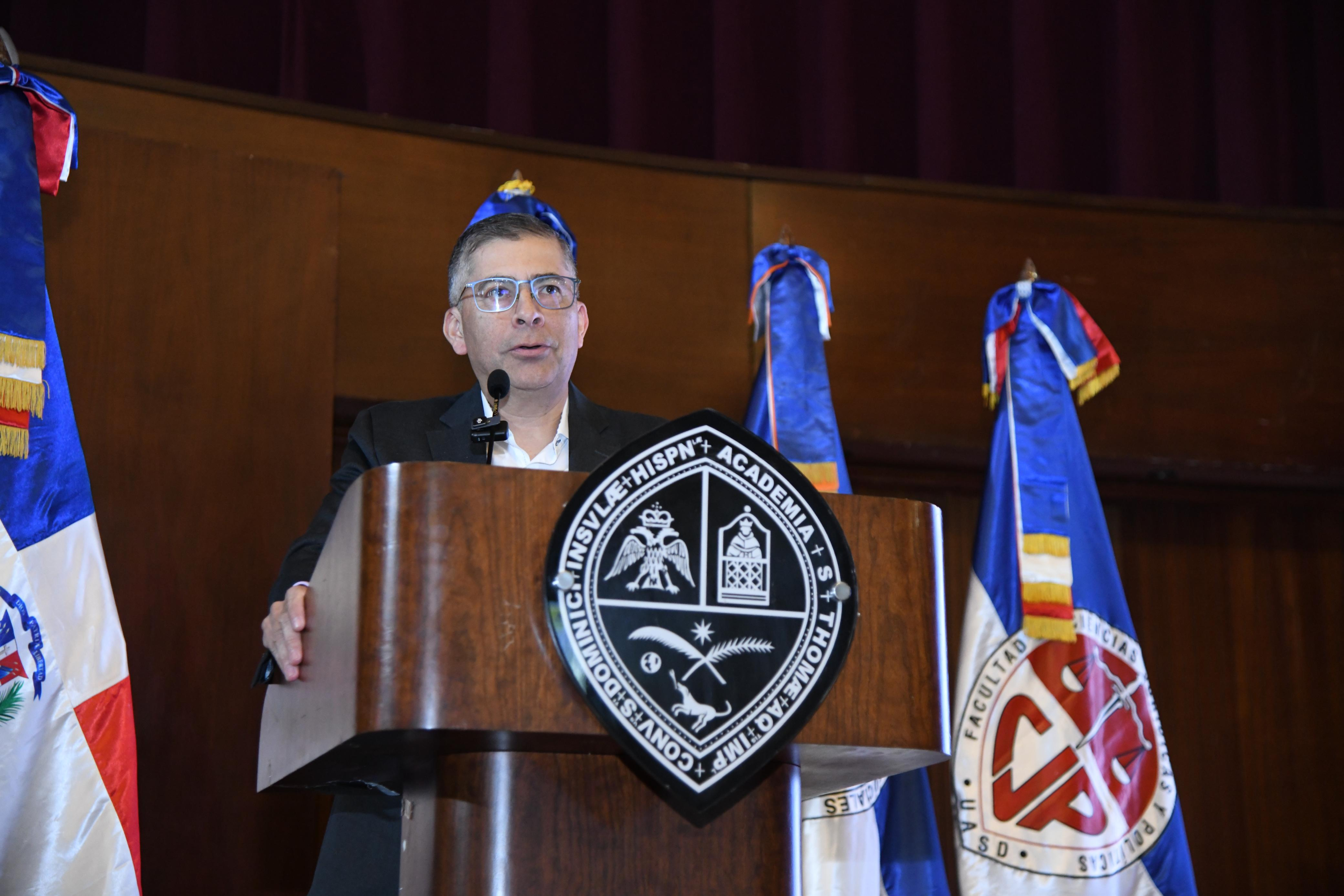 Luis Ernesto García