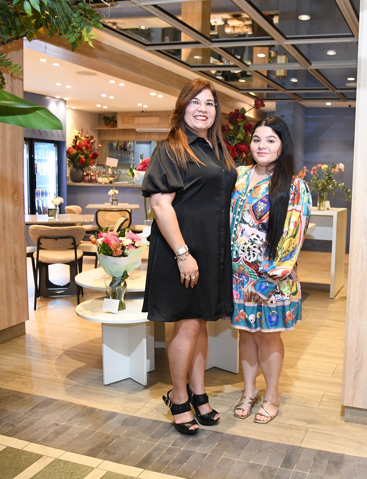 Flores y burbujas para celebrar a las madres