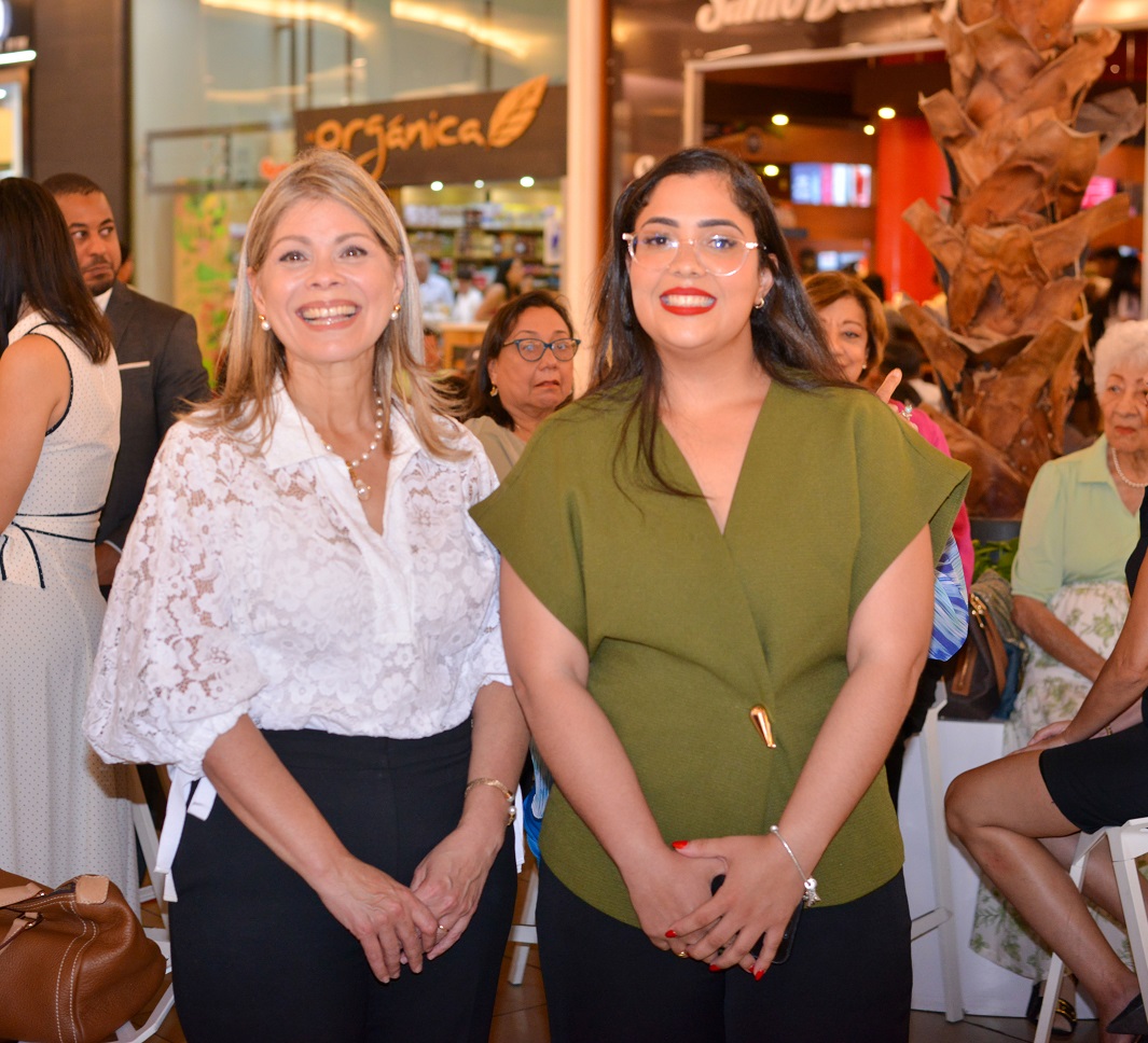 Ana Adela Vásquez and Dinanyir Villa.