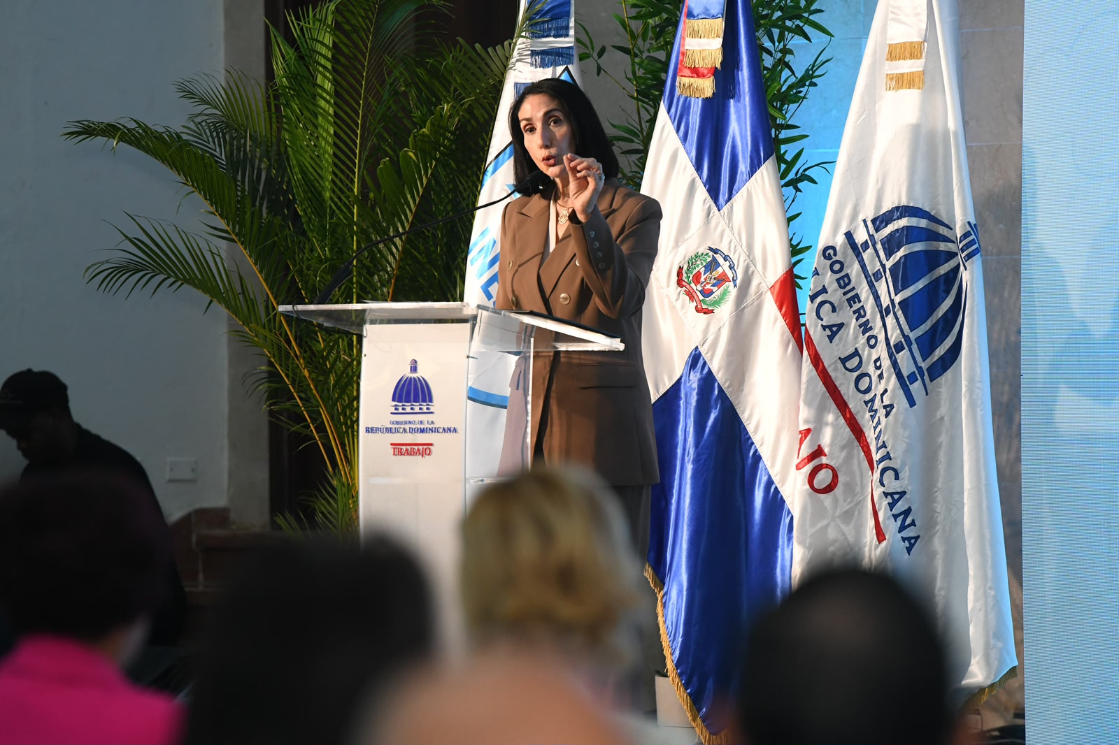 La primera dama, Raquel Arbaje