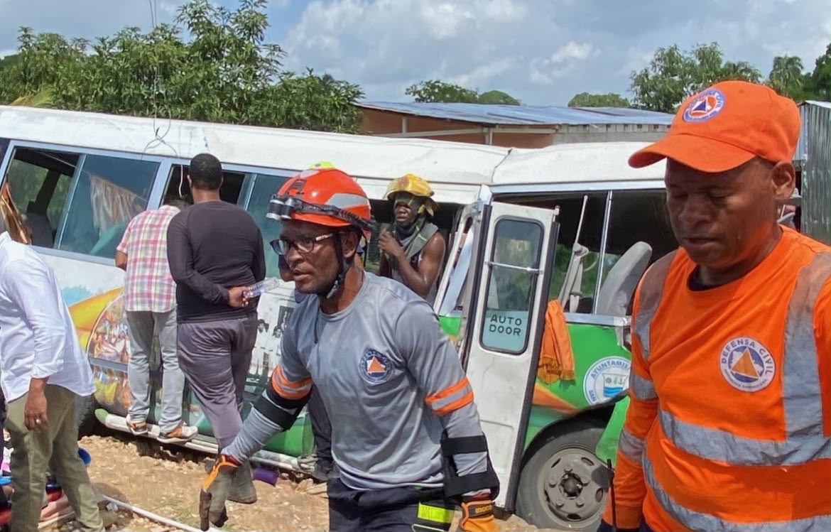Accidente de tránsito en Hato Mayor deja 18 heridos.