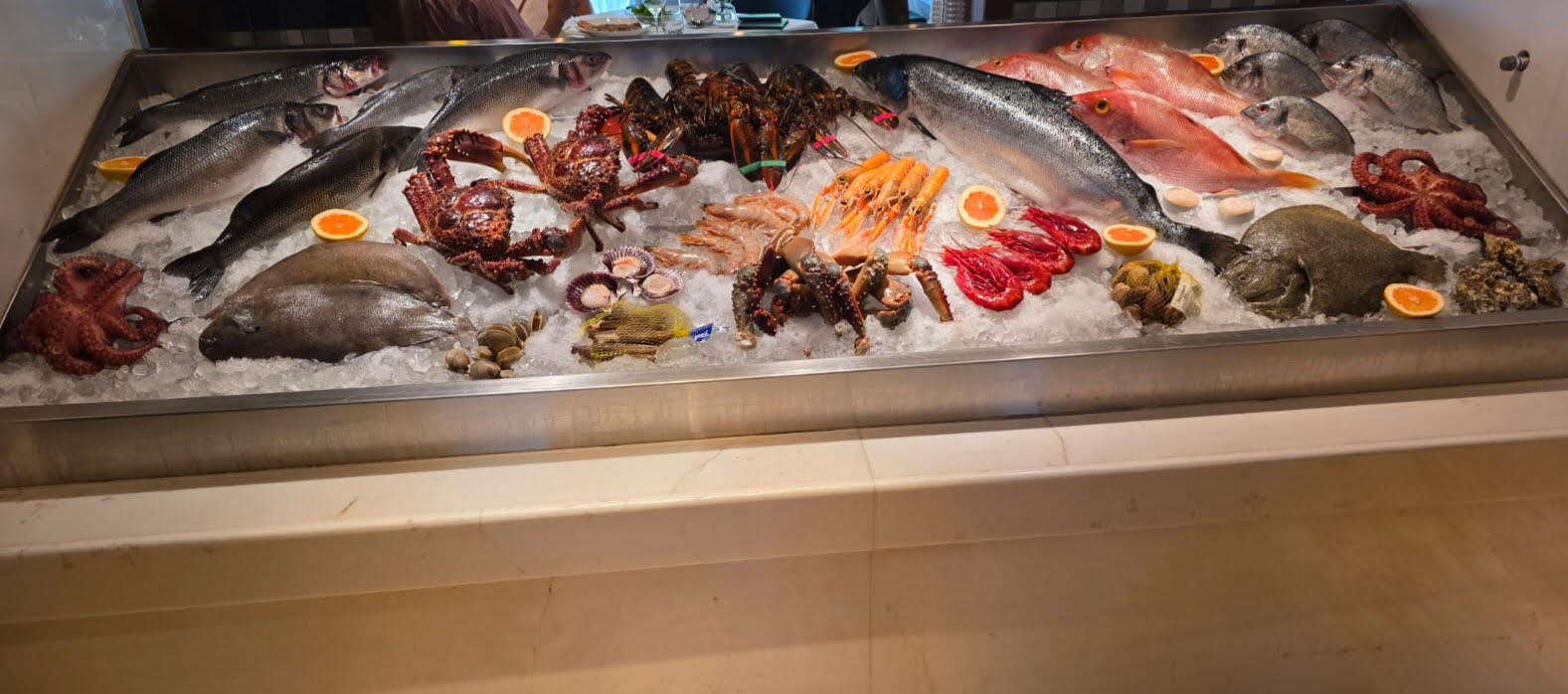 Showcase with fish and seafood