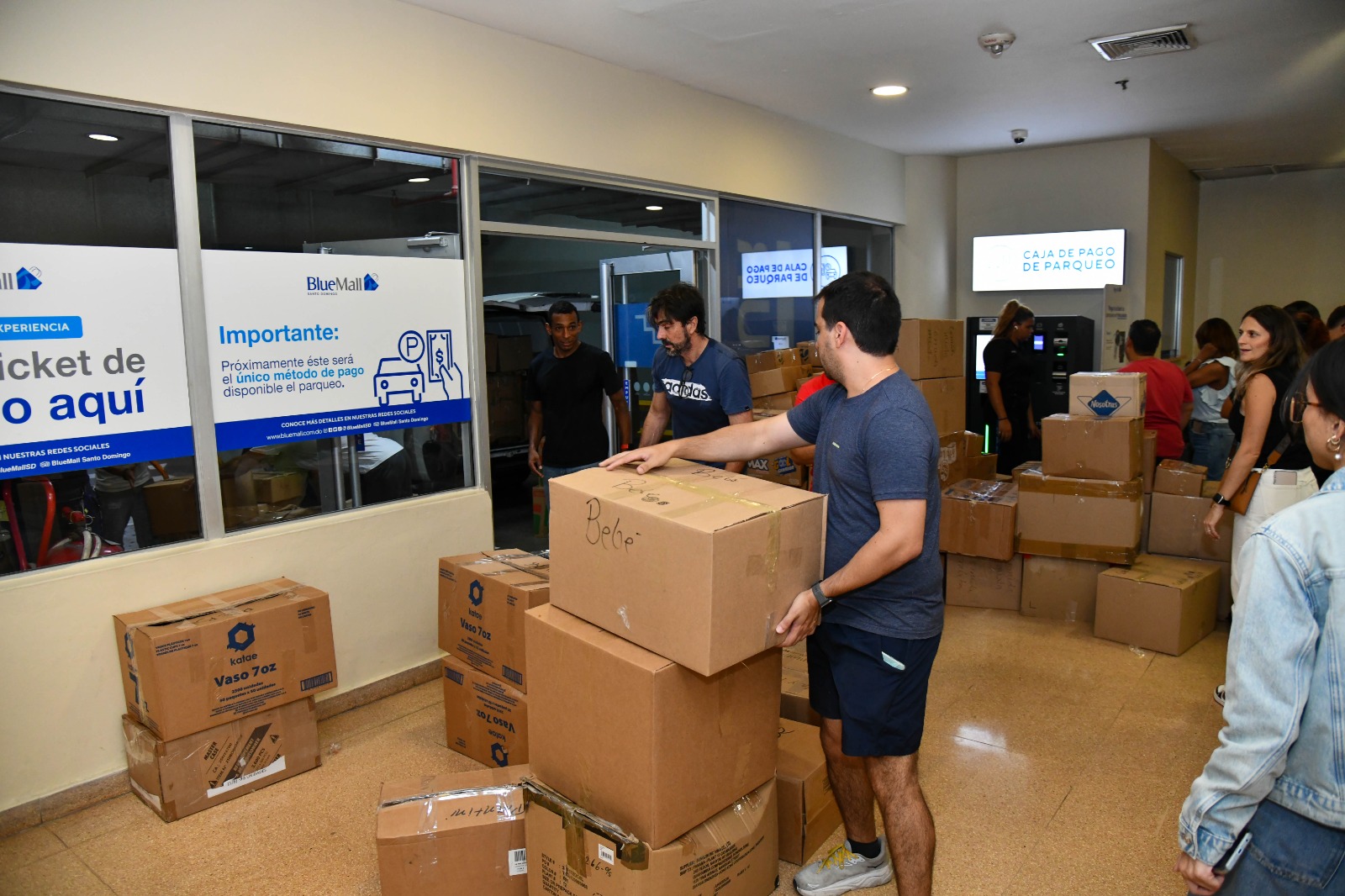 Centro de acopio en BlueMall estará funcionado durante un mes