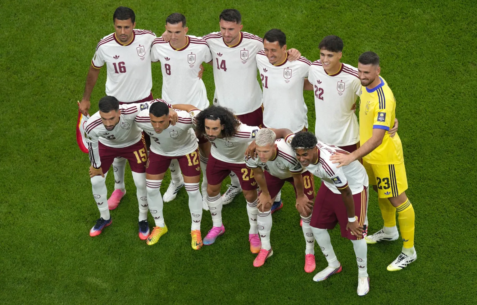 Luis de la Fuente apuesta por el mismo once que hizo frente a Bélgica