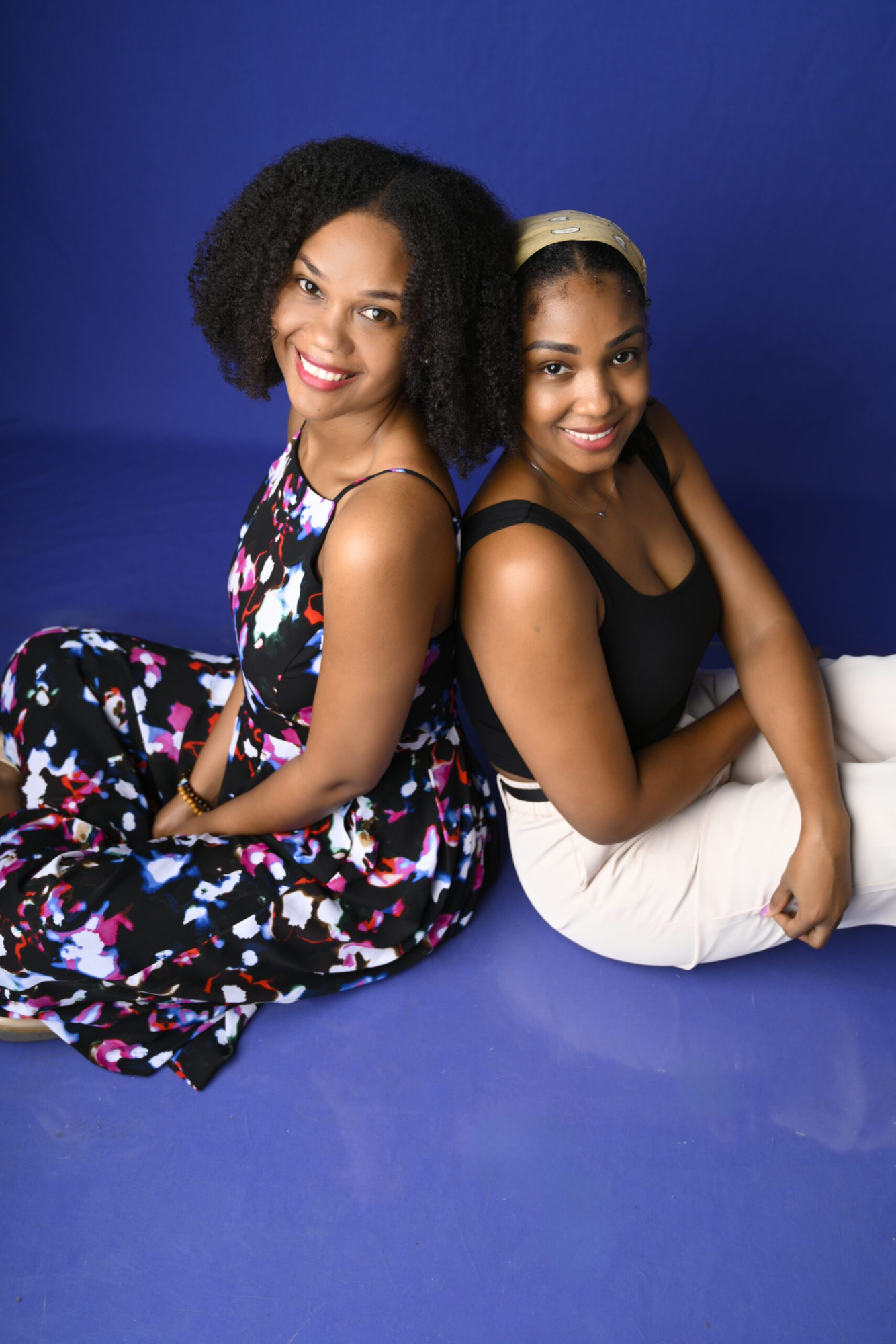 Hermanas Jenny y Katherin Santana Mora