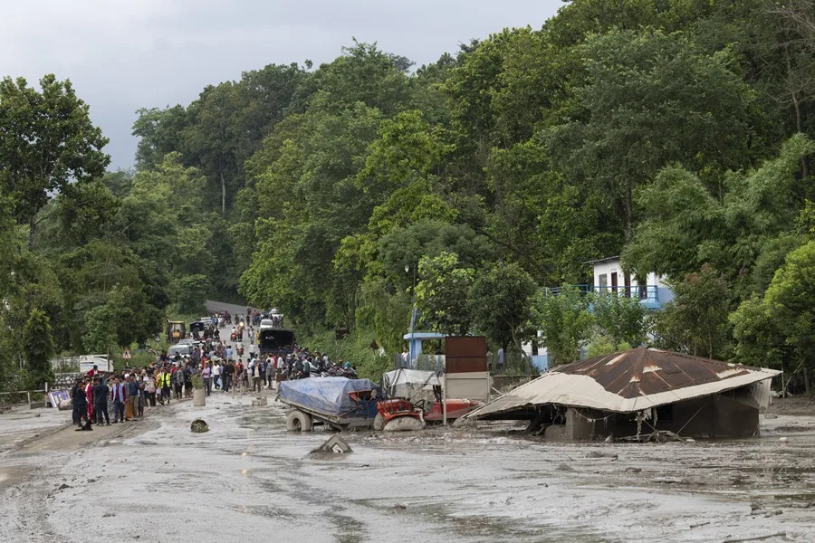 Riada ha dejado a 359 fallecidos en Nepal