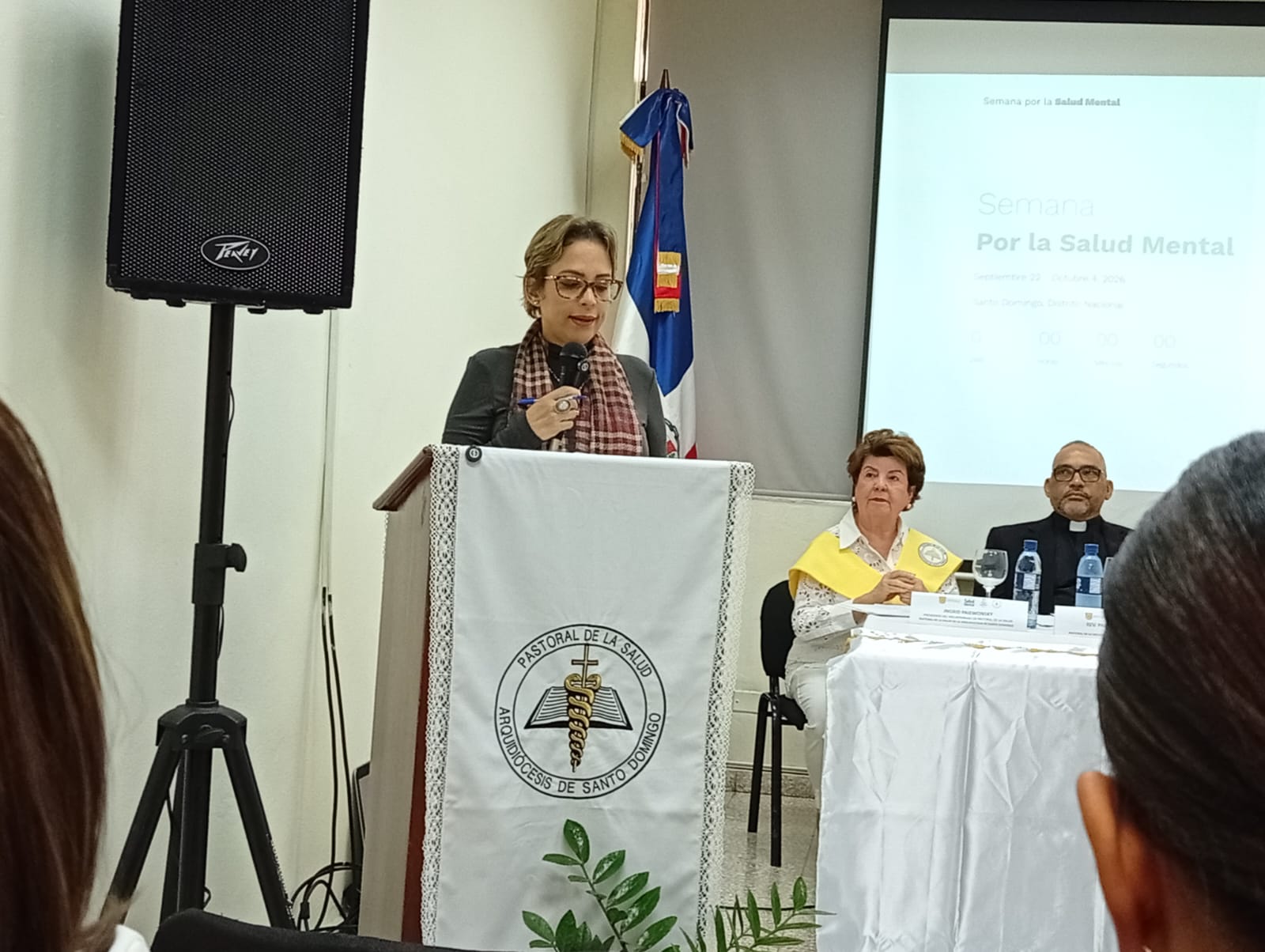 La Psiquiatra Axinia Karina Martínez.