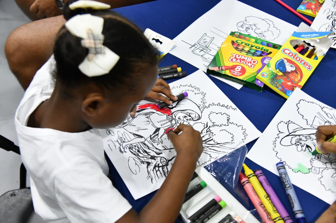 Los más pequeños puedes colorear en el Pabellón Infantil
