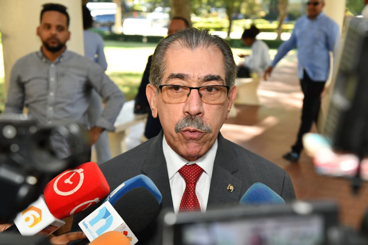El rector de la UASD, Jorge Asjana David