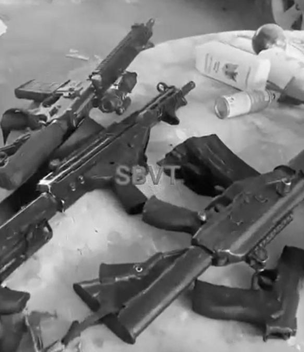 Parte del arsenal de armas en poder de las bandas haitianas, según el informe especial de Naciones Unidas