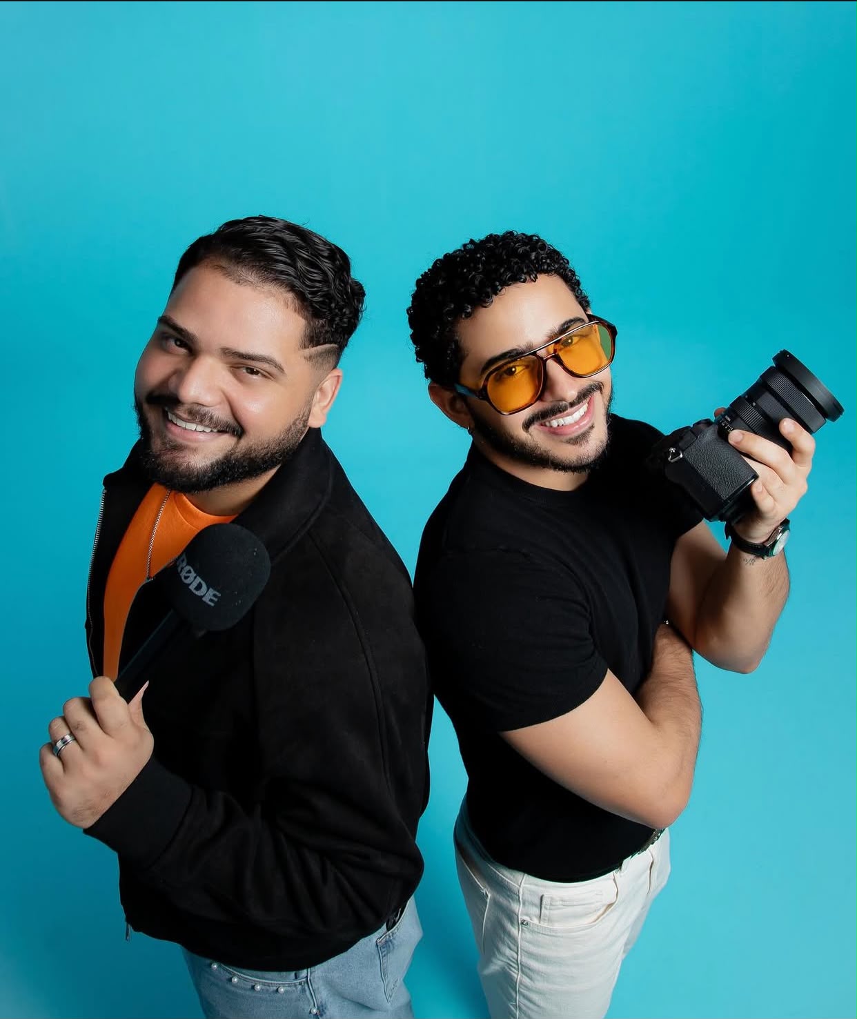 Alexs Díaz y César Calcagno son los creativos del cuadro del humor.