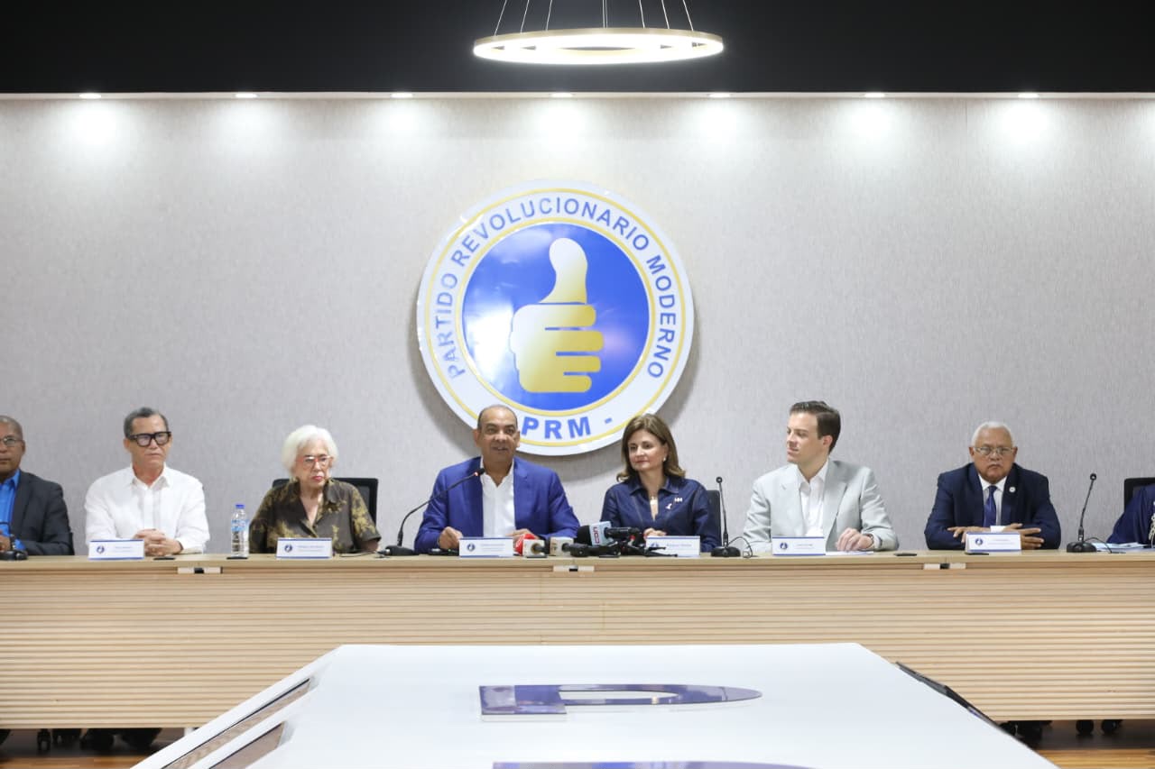 Reunión de la dirección ejecutiva del PRM