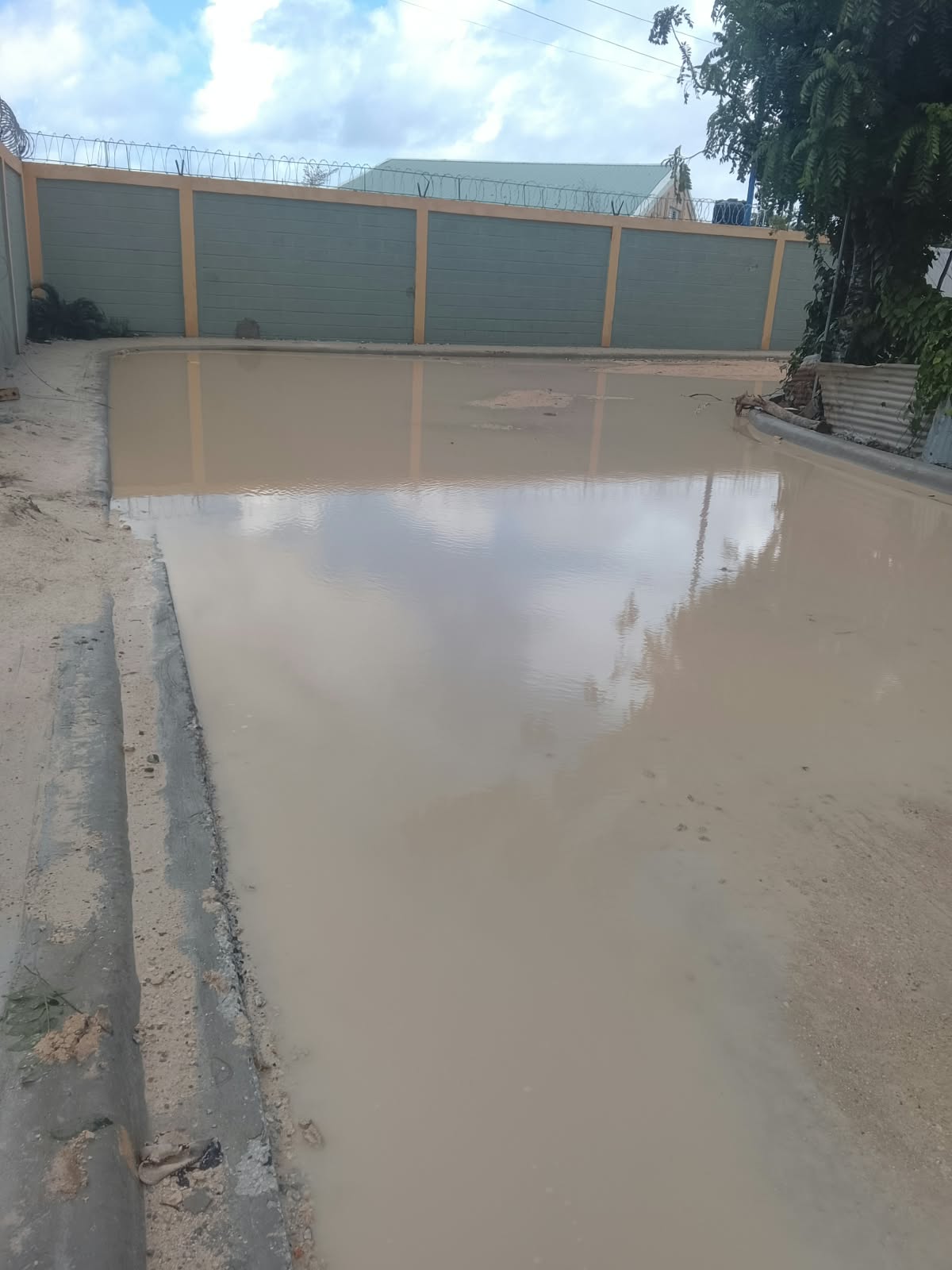 Centro Educativo Batey El Jagual, ubicado en el municipio de Ramón Santana, en la provincia de San Pedro de Macorís